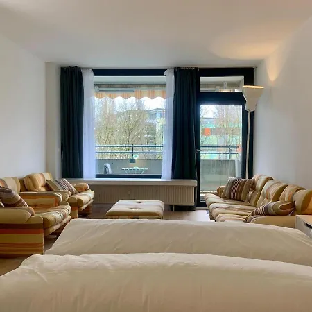 Flat With 3 Bedrooms And Free Parking Space * Munich