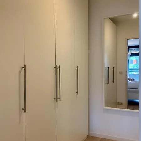 Apartmán Flat With 3 Bedrooms And Free Parking Space